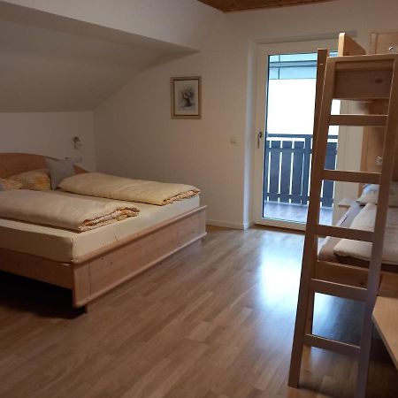 Haus Stolz Bed and Breakfast Appiano Sulla Strada Del Vino Εξωτερικό φωτογραφία