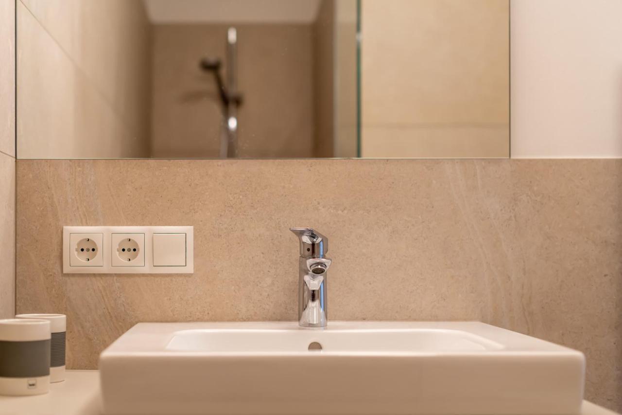 Haus Stolz Bed and Breakfast Appiano Sulla Strada Del Vino Εξωτερικό φωτογραφία
