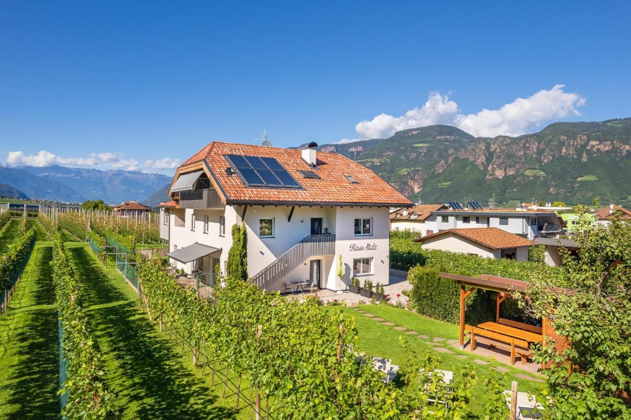 Haus Stolz Bed and Breakfast Appiano Sulla Strada Del Vino Εξωτερικό φωτογραφία