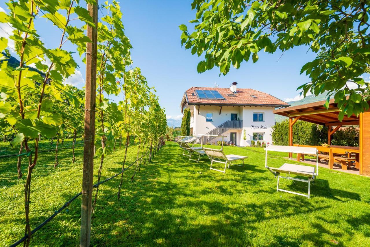 Haus Stolz Bed and Breakfast Appiano Sulla Strada Del Vino Εξωτερικό φωτογραφία