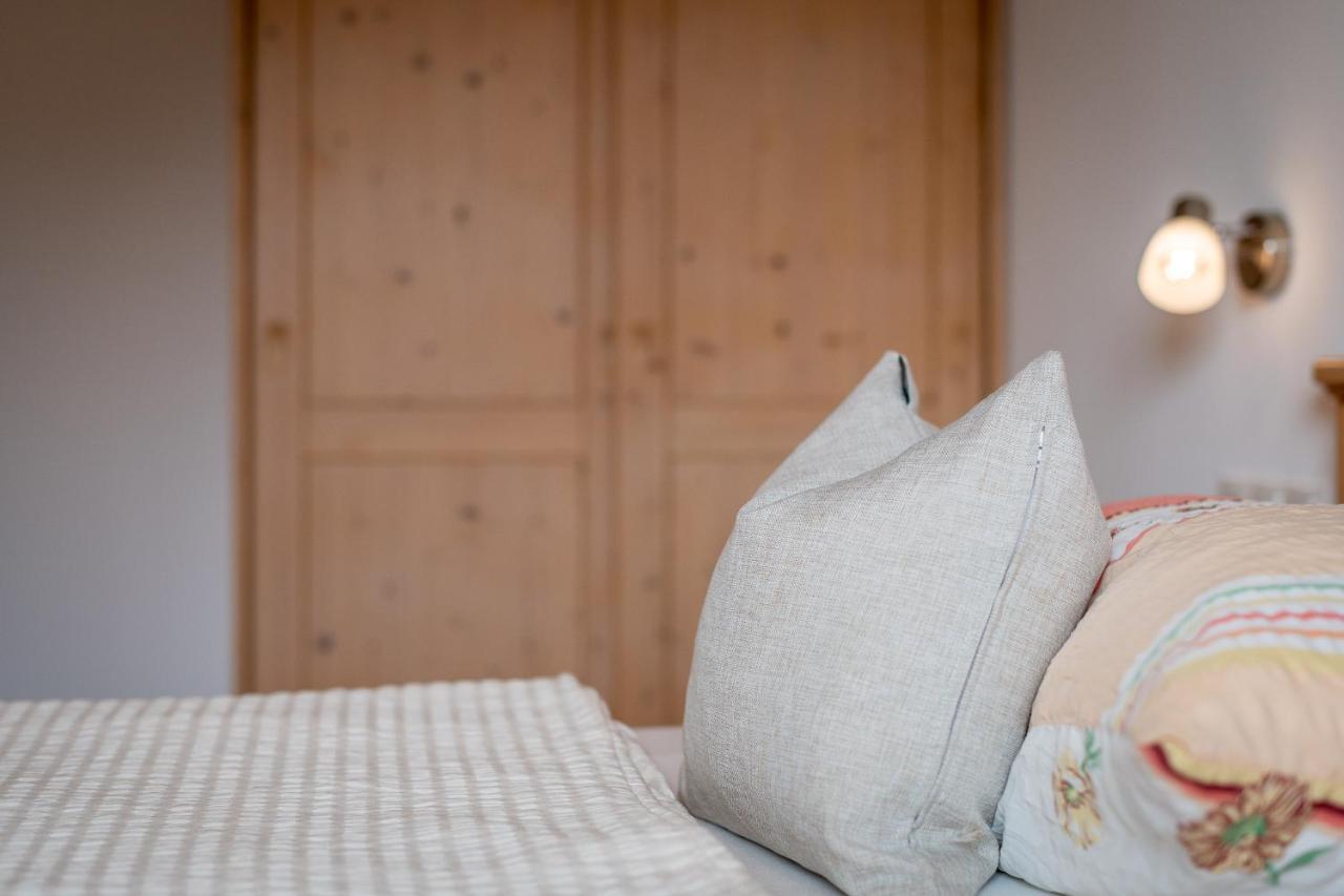Haus Stolz Bed and Breakfast Appiano Sulla Strada Del Vino Εξωτερικό φωτογραφία